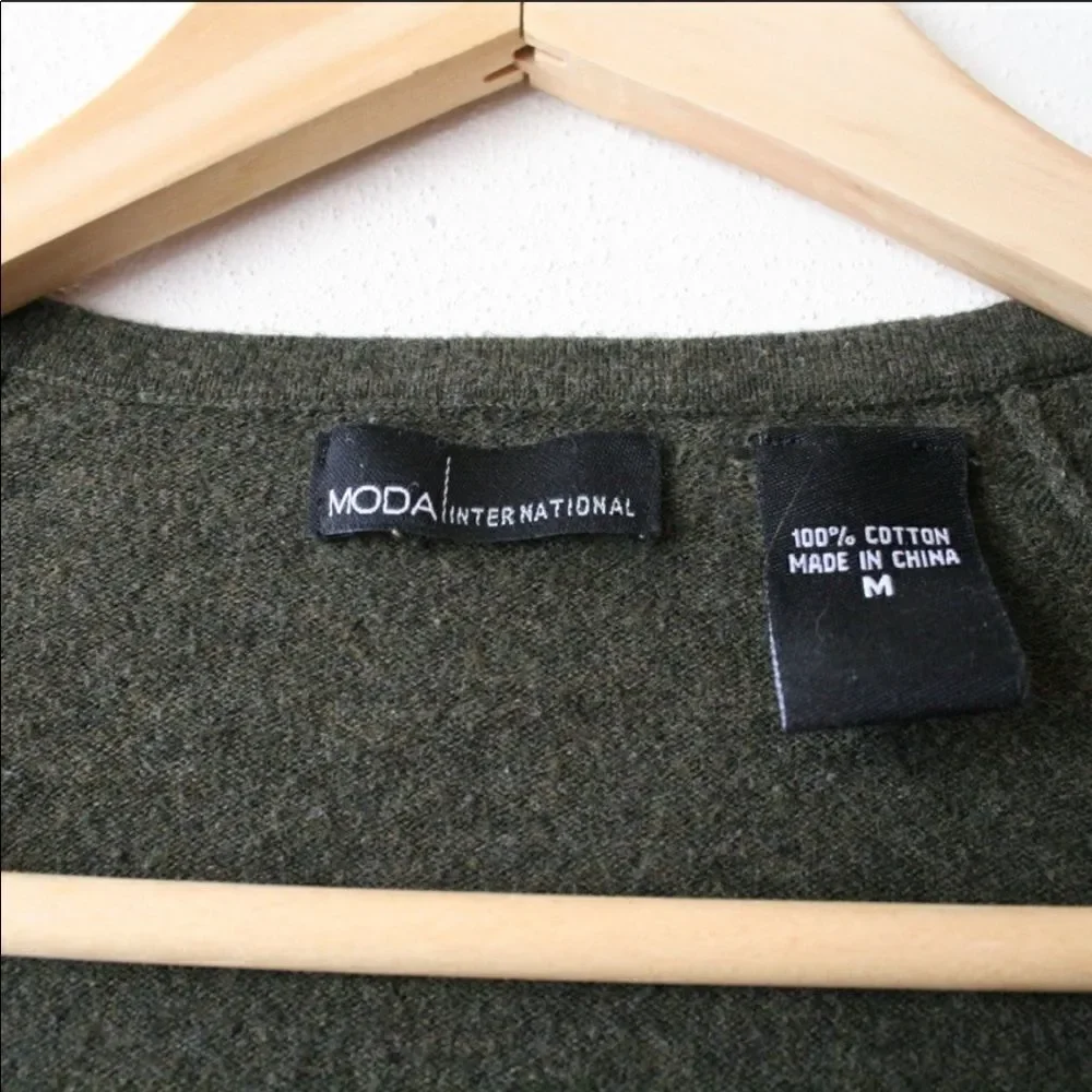 ✨HP✨Moda International Ruched Sweater Dress✨